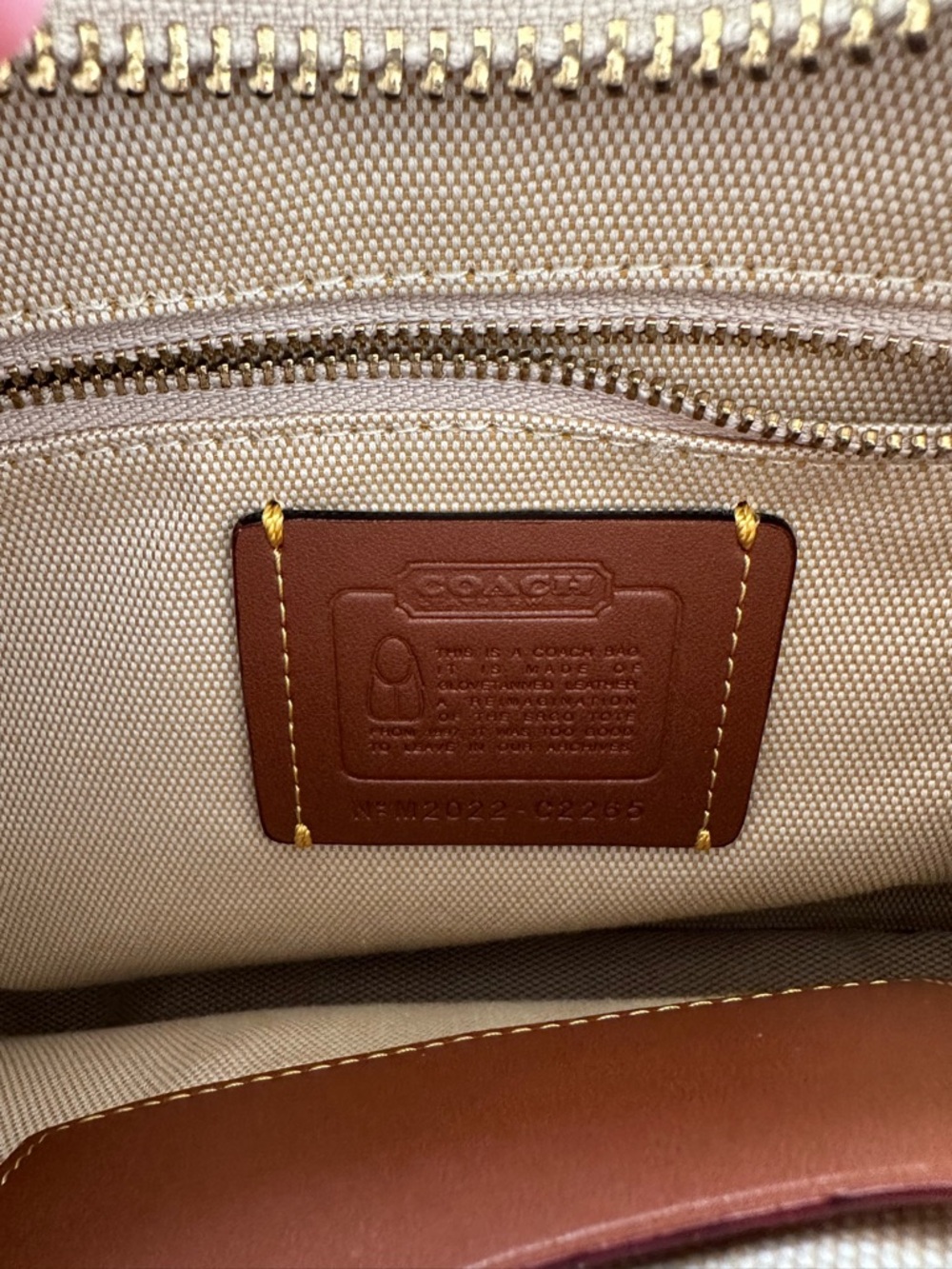 Coach Cream Leather Ergo Shoulder Bag - Picture 15 of 15